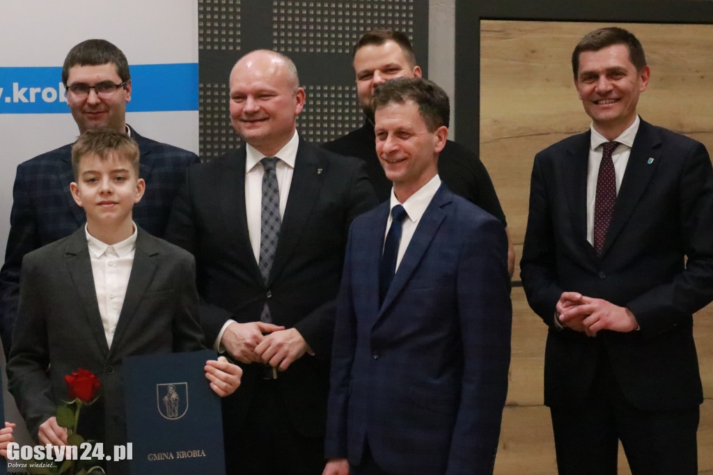 Wręczono stypendia sportowe w gminie Krobia