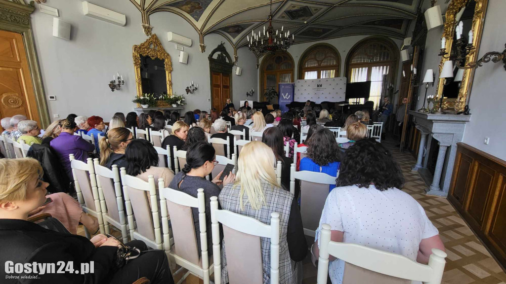 W zamku w Rokosowie zorganizowano forum kobiet