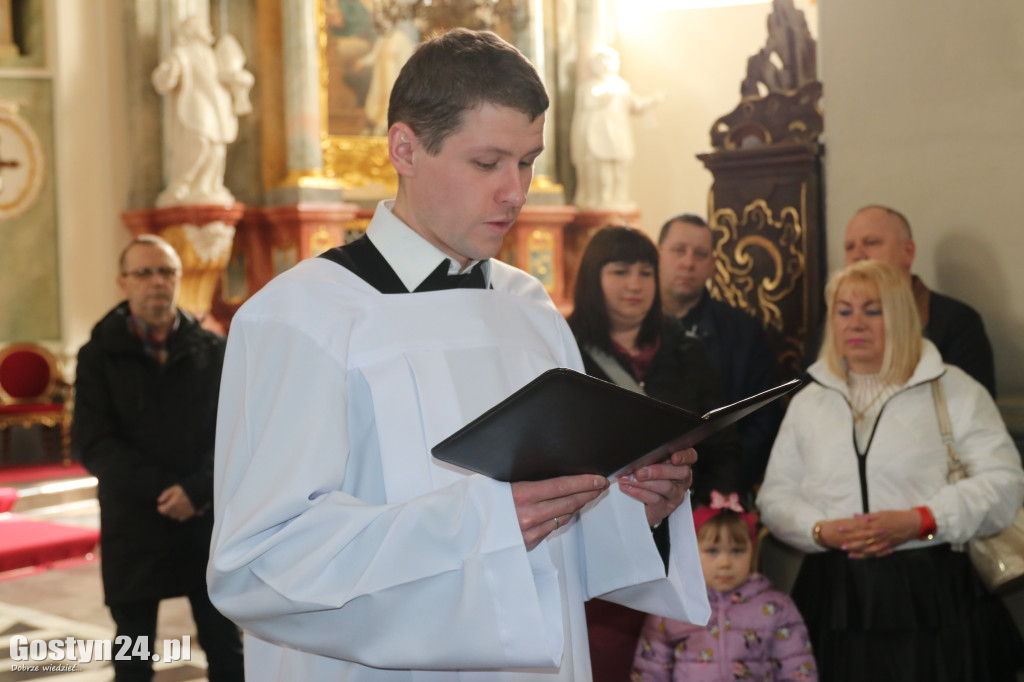 Tradycyjna święconka w Wielką Sobotę