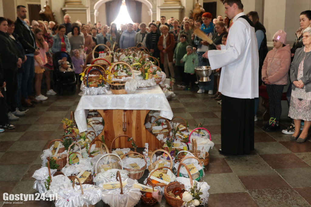 Tradycyjna święconka w Wielką Sobotę
