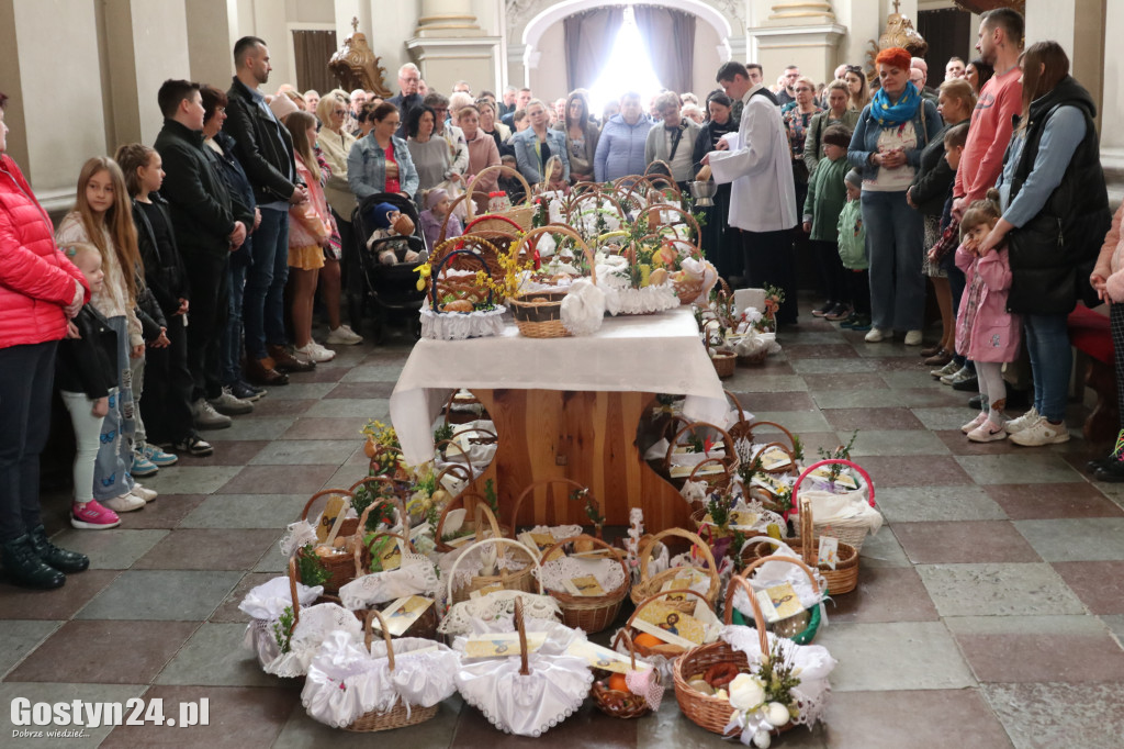 Tradycyjna święconka w Wielką Sobotę
