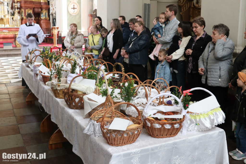 Tradycyjna święconka w Wielką Sobotę
