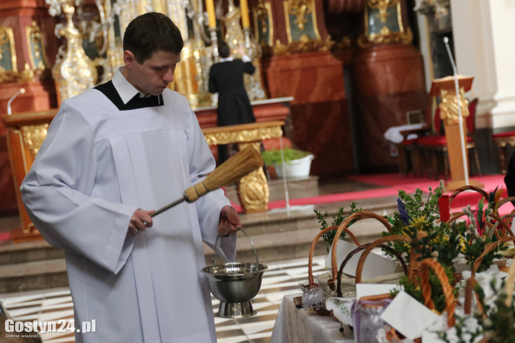 Tradycyjna święconka w Wielką Sobotę