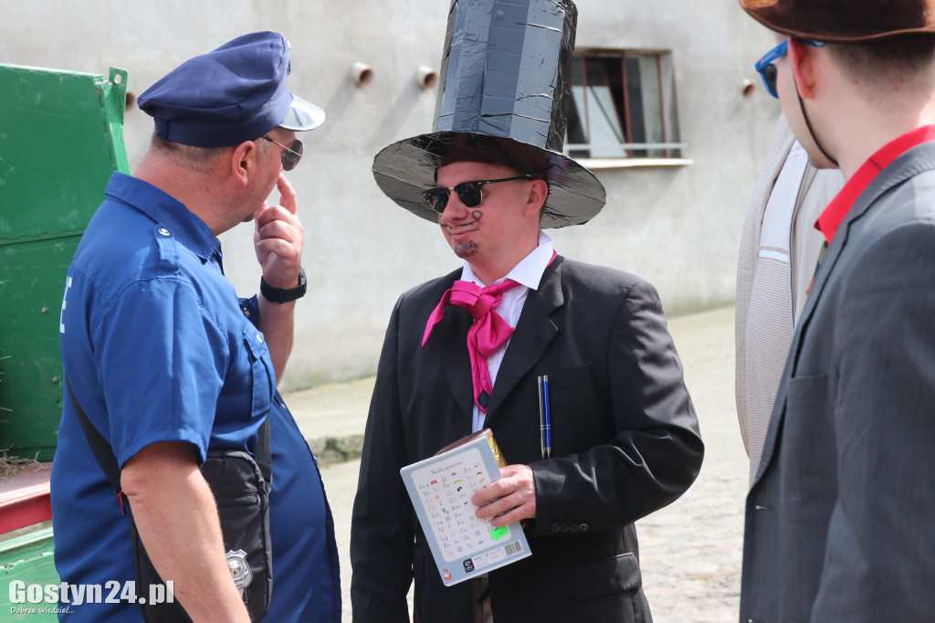 Kominiarze przeszli przez Zalesie w gminie Borek Wlkp.