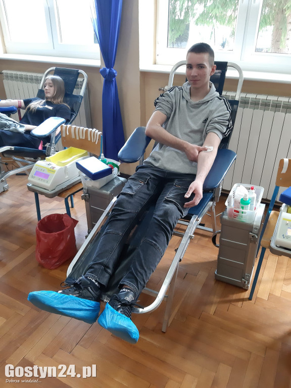 Zbiórka krwi zorganizowana przez OSP i ZSOIZ w Krobi