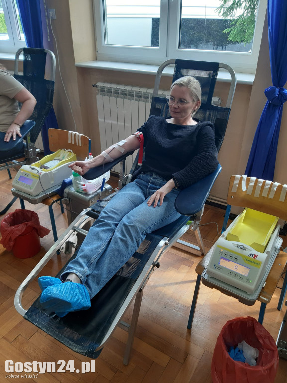 Zbiórka krwi zorganizowana przez OSP i ZSOIZ w Krobi