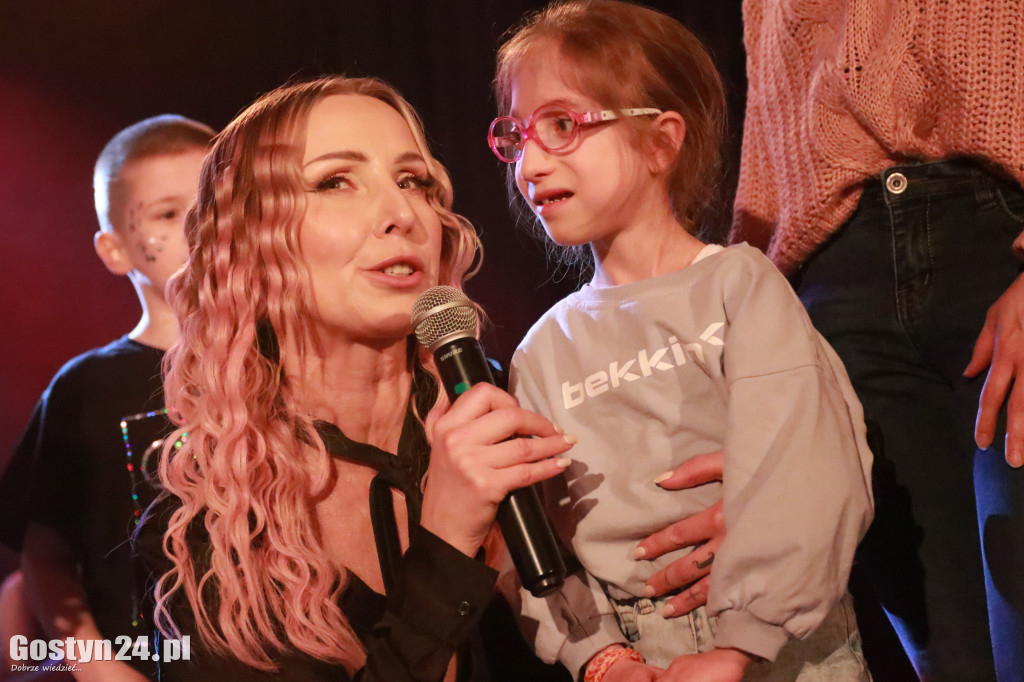 Gala tańca i pomoc małej Weronice z Krobi