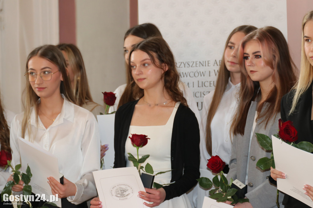 Pożegnanie ze szkołą maturzystów gostyńskiego liceum