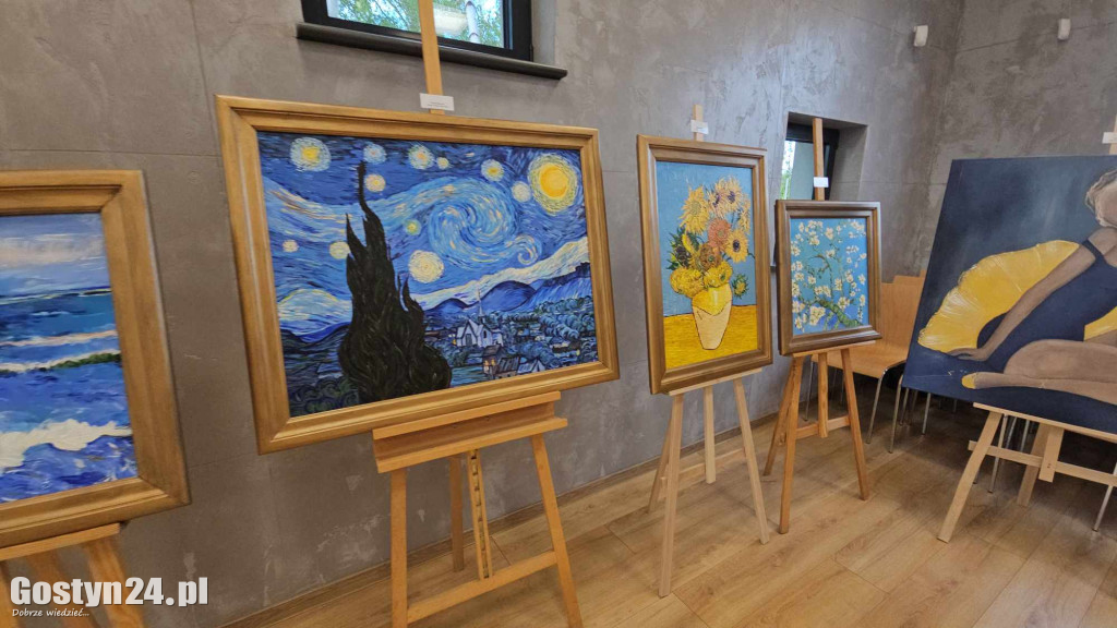 Wystawa prac Anity Rozwalki w Krobi