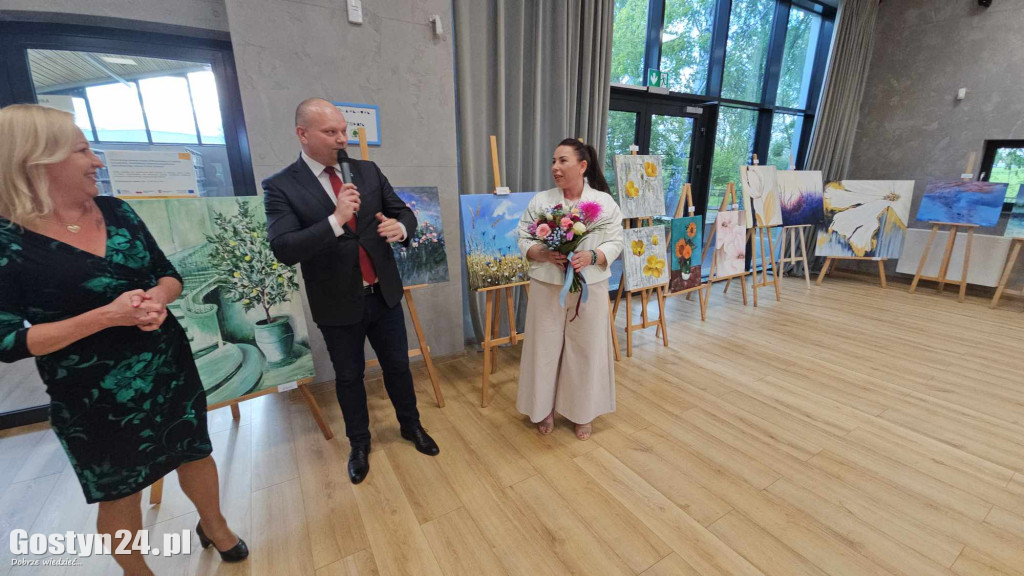 Wystawa prac Anity Rozwalki w Krobi