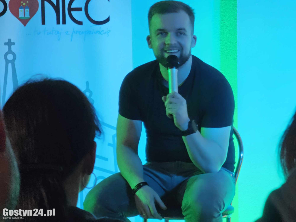 Występ Tomasza Karpia Bartkowiaka w Poniecu