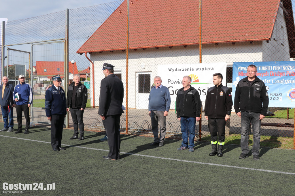 Turniej MDP na orliku w Piaskach