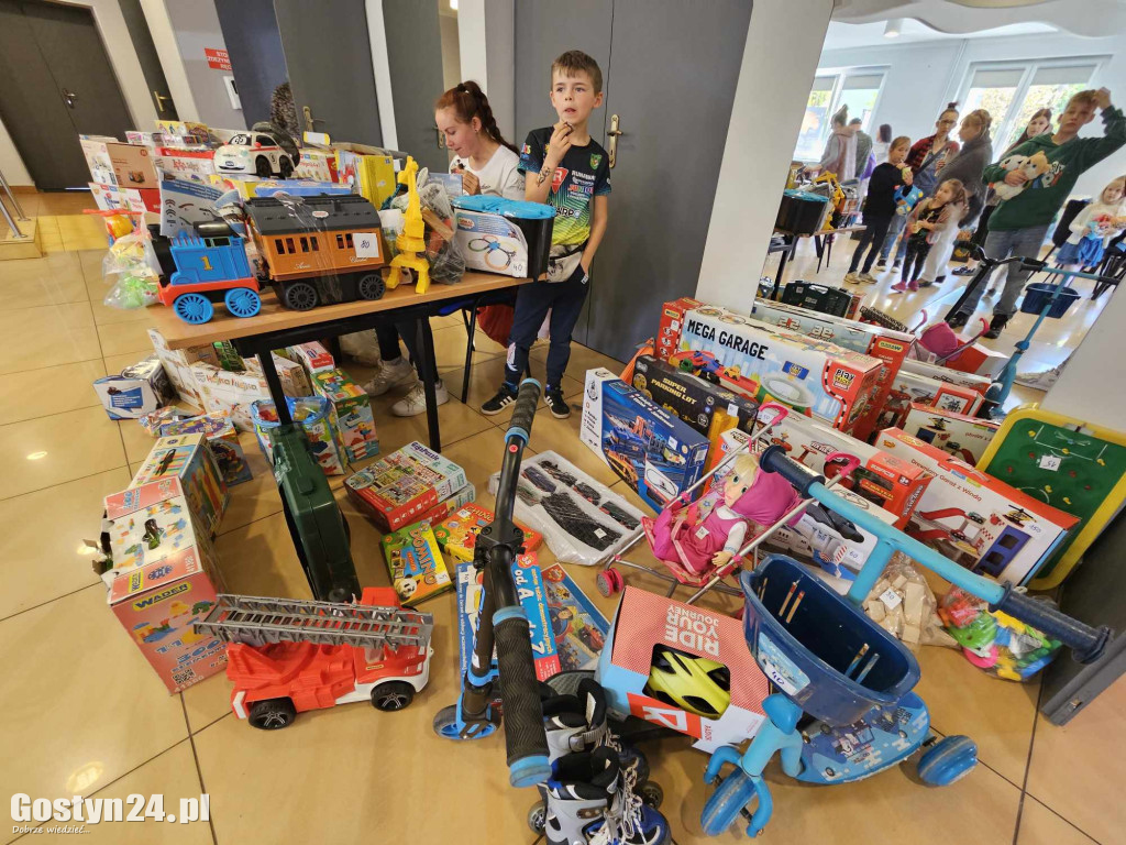 Klamoteka w GOK Hutnik w Gostyniu