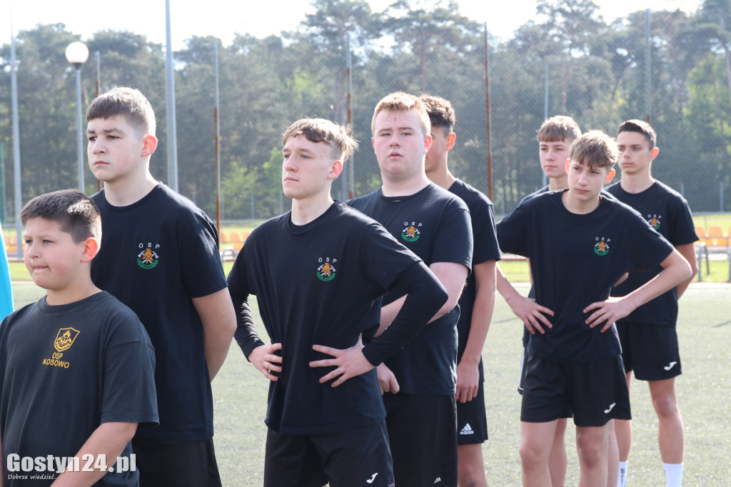 Turniej MDP na orliku w Piaskach