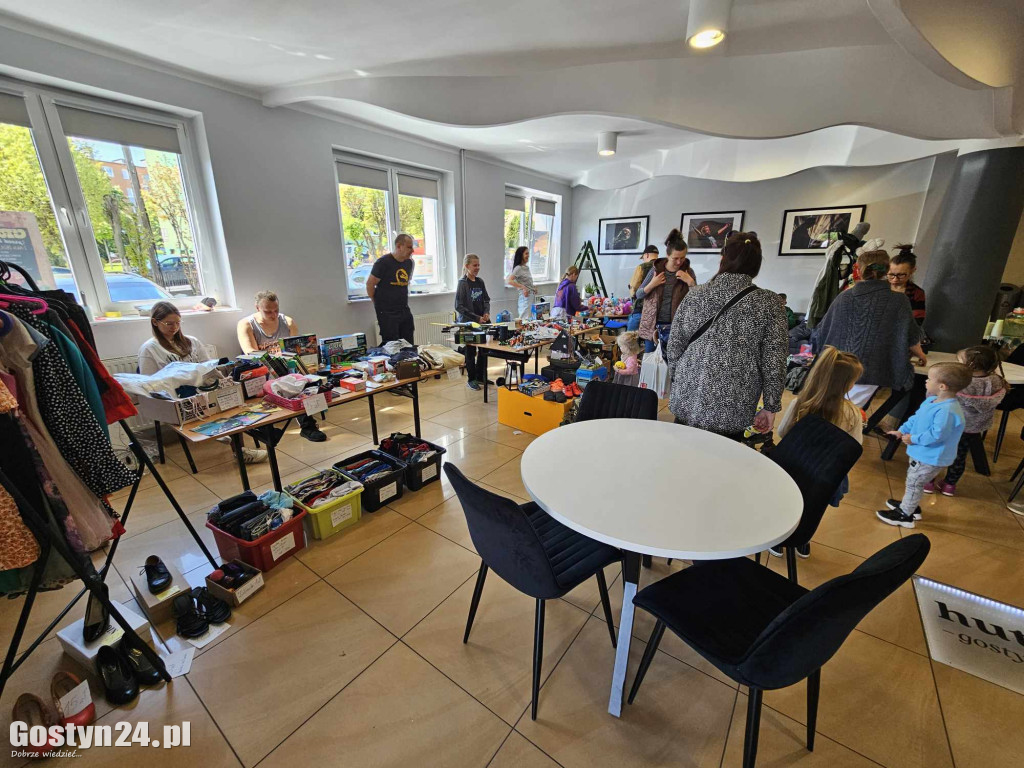 Klamoteka w GOK Hutnik w Gostyniu