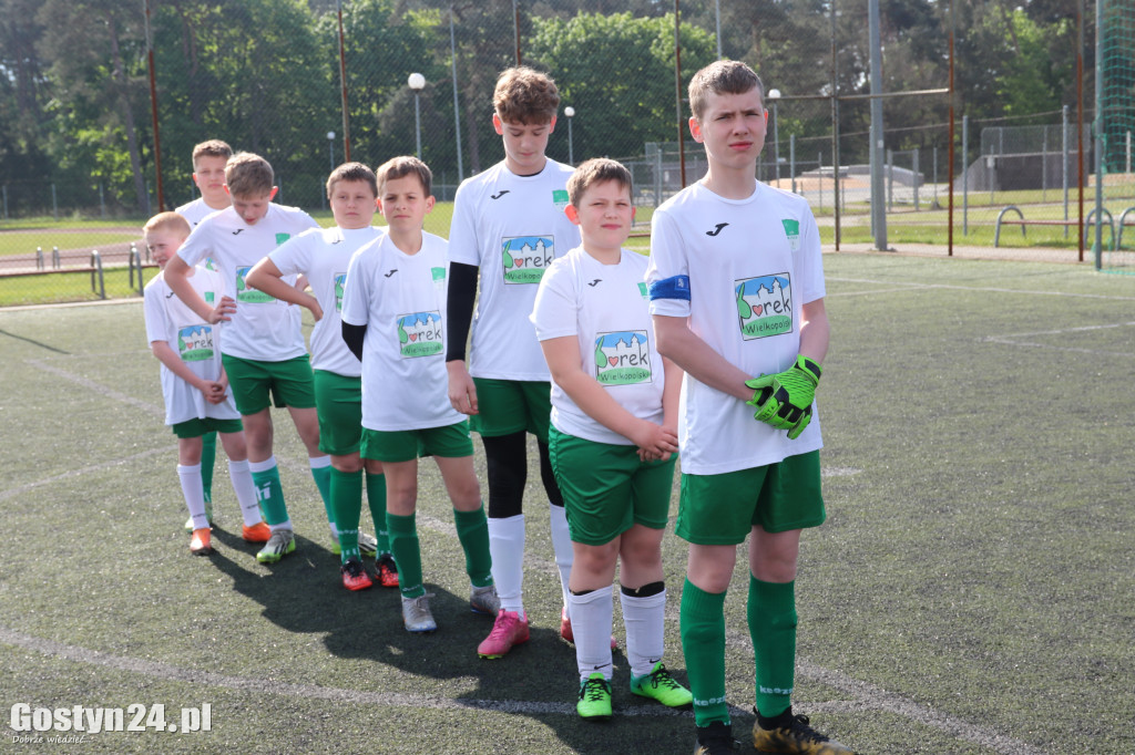 Turniej MDP na orliku w Piaskach