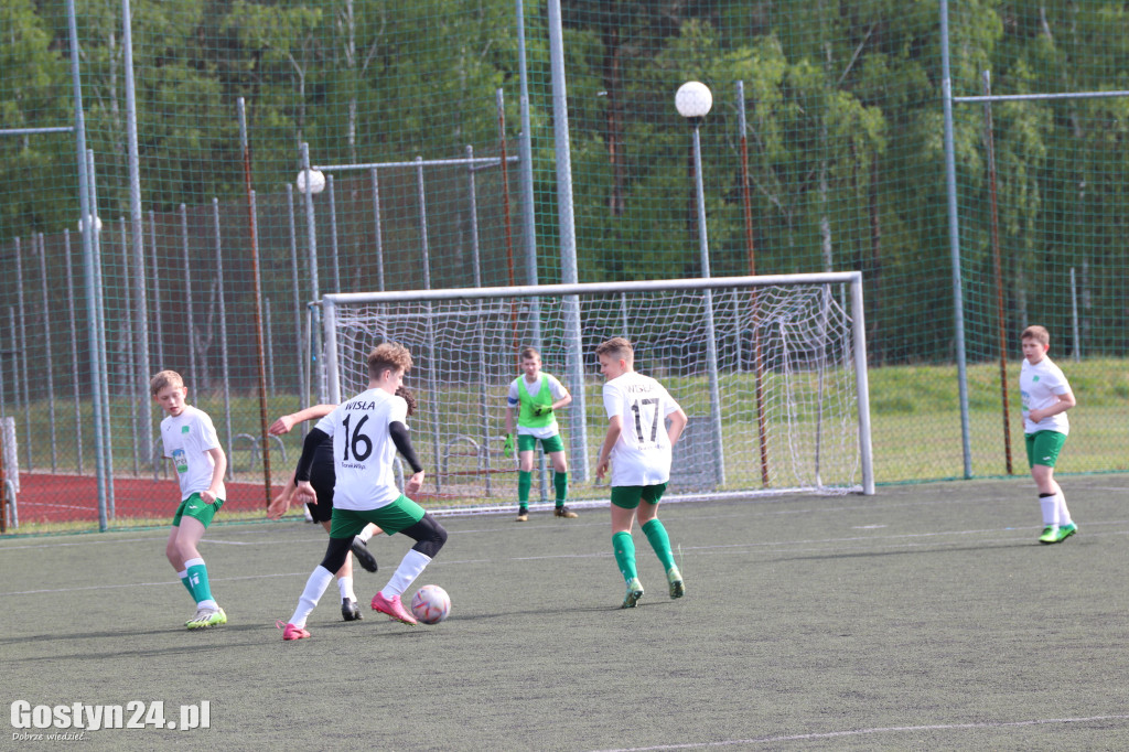 Turniej MDP na orliku w Piaskach