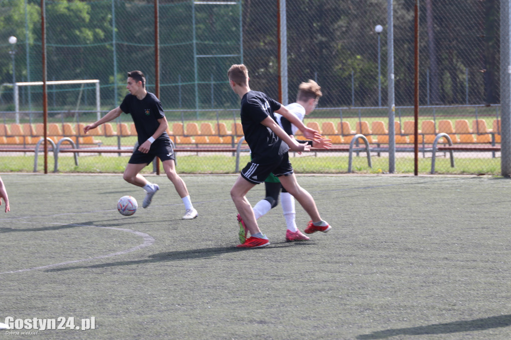 Turniej MDP na orliku w Piaskach