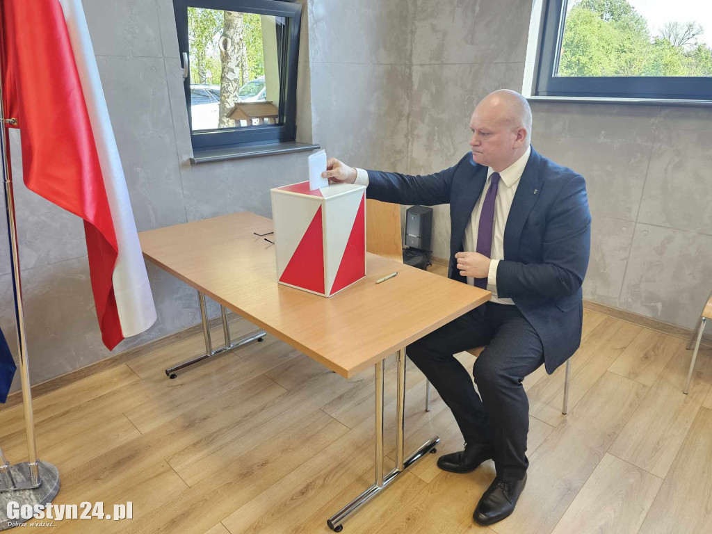 Sesja inaugurująca nową kadencję w Krobi