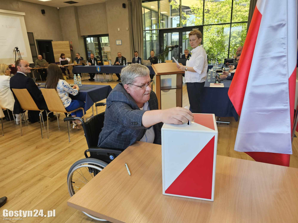 Sesja inaugurująca nową kadencję w Krobi