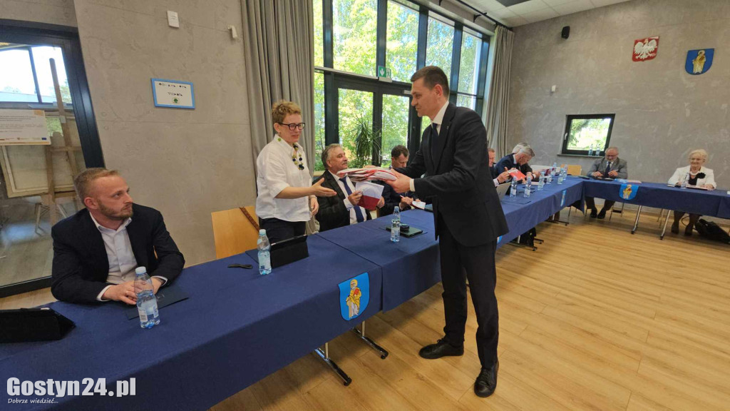 Sesja inaugurująca nową kadencję w Krobi