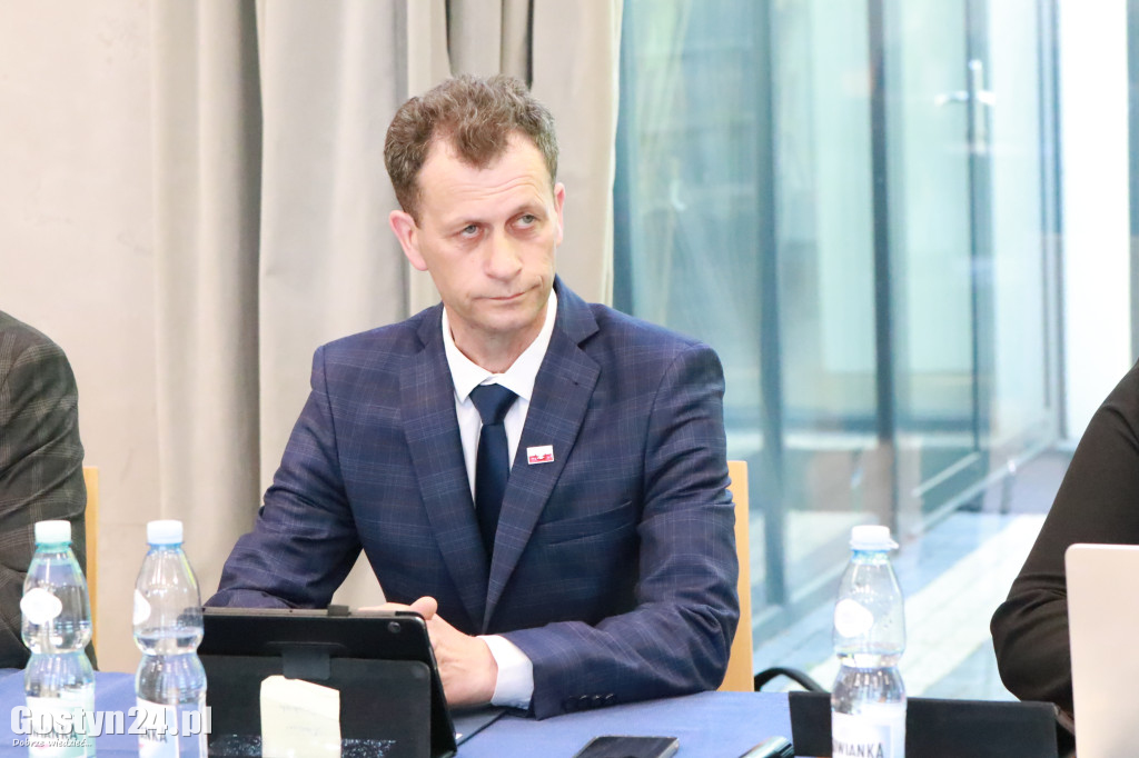 Sesja inaugurująca nową kadencję w Krobi