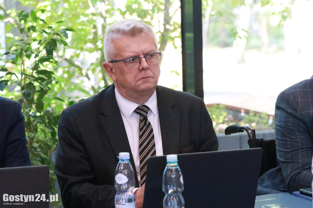 Sesja inaugurująca nową kadencję w Krobi