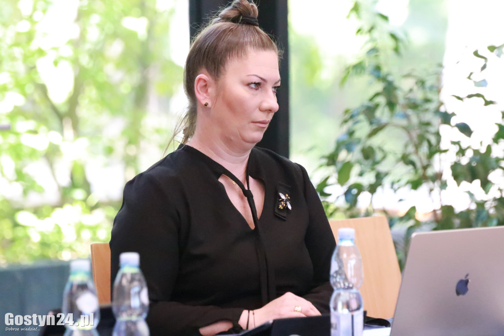 Sesja inaugurująca nową kadencję w Krobi