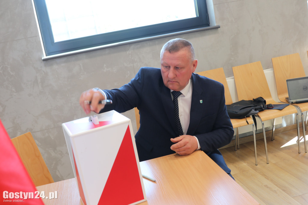 Sesja inaugurująca nową kadencję w Krobi