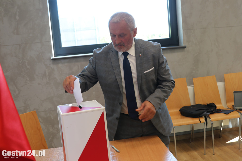 Sesja inaugurująca nową kadencję w Krobi