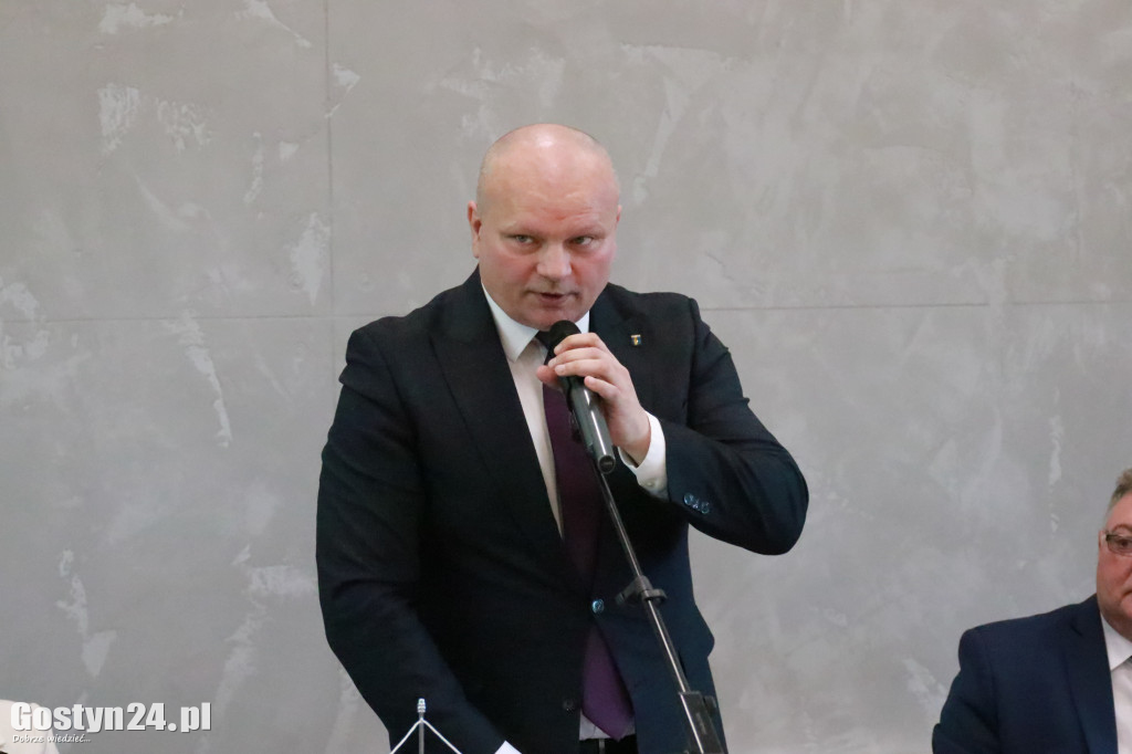 Sesja inaugurująca nową kadencję w Krobi