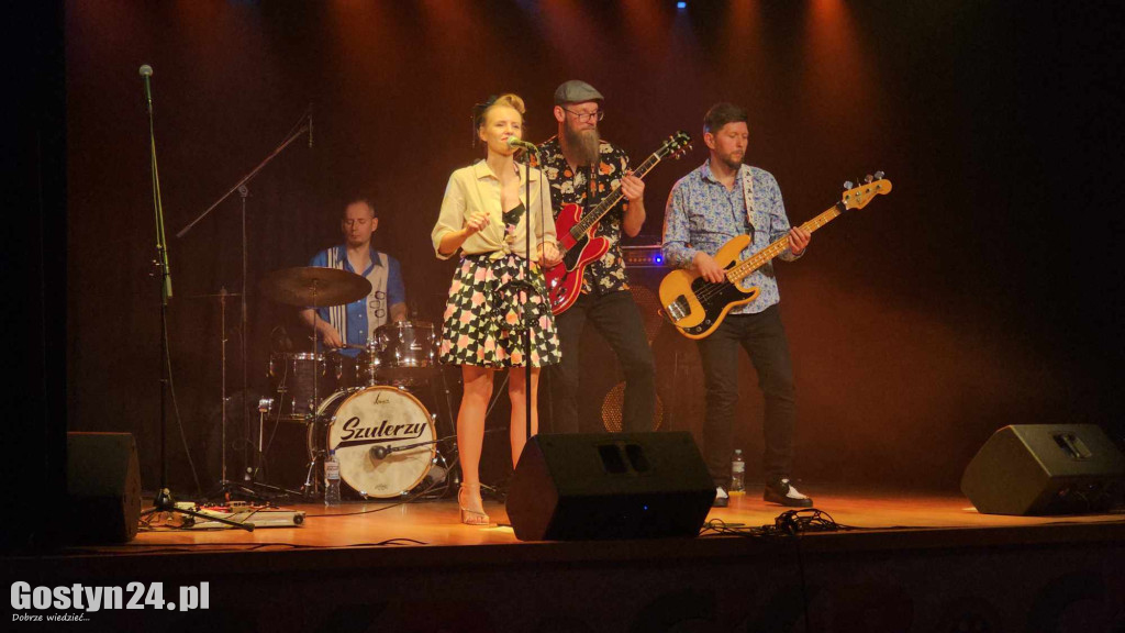 Koncert zespołu Szulerzy w CKiB w Piaskach