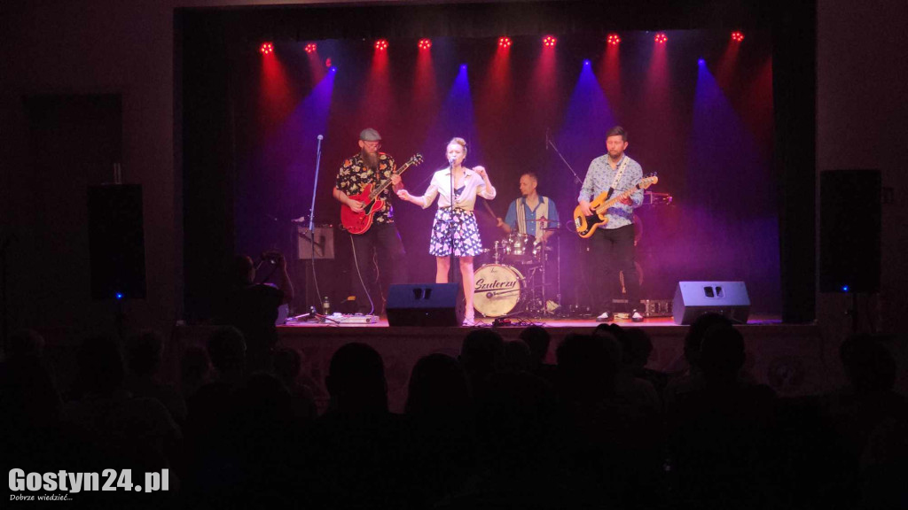 Koncert zespołu Szulerzy w CKiB w Piaskach