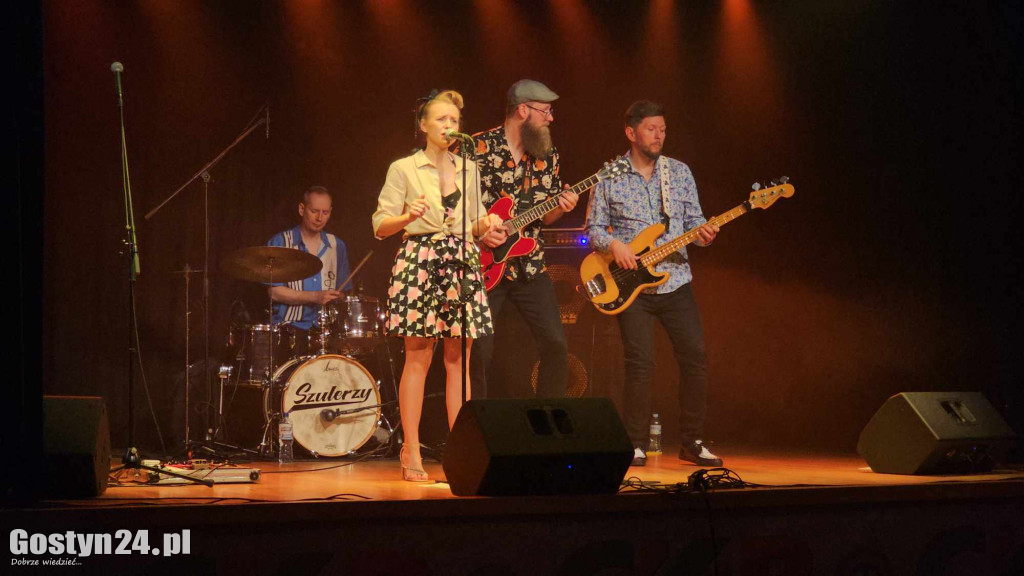 Koncert zespołu Szulerzy w CKiB w Piaskach