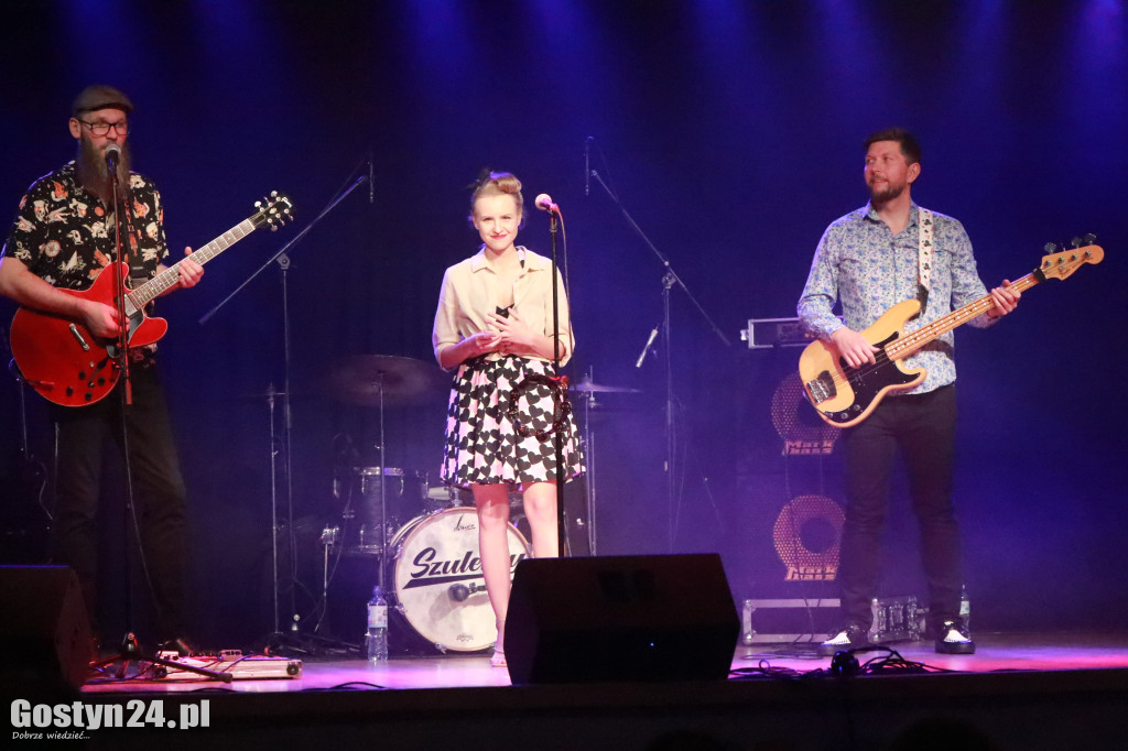 Koncert zespołu Szulerzy w CKiB w Piaskach