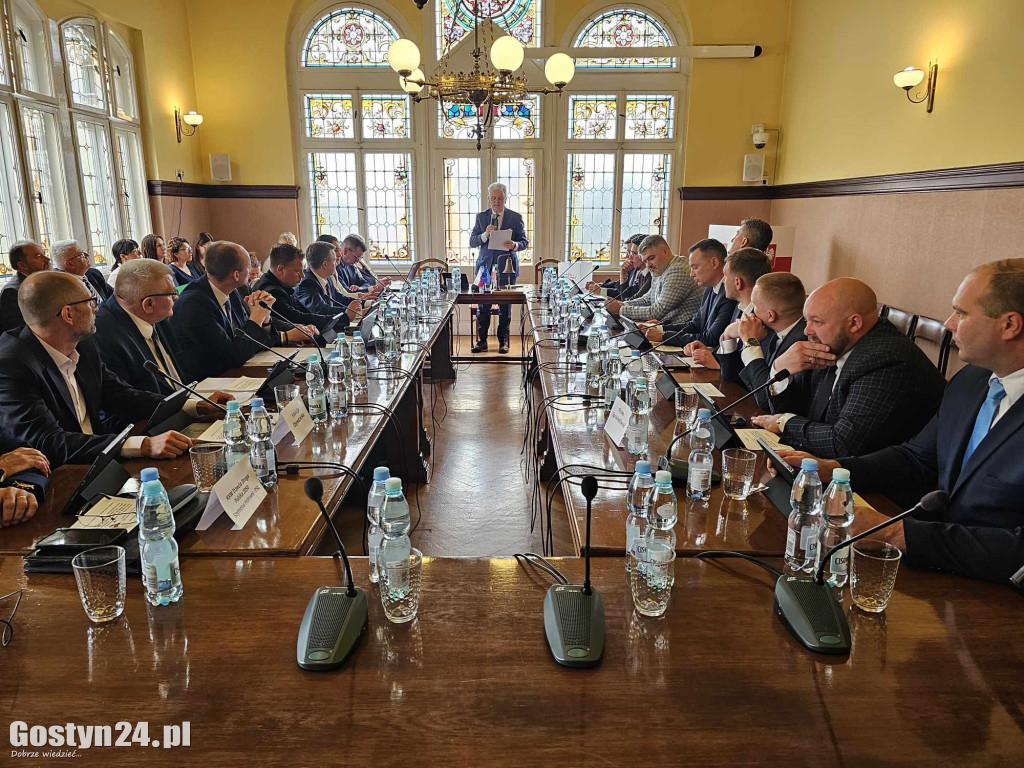 Pierwsze sesja nowej kadencji Rady Powiatu Gostyńskiego