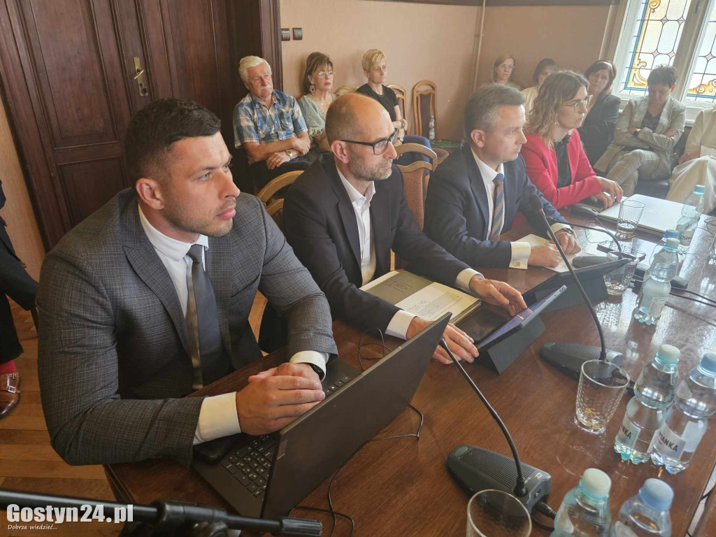 Pierwsze sesja nowej kadencji Rady Powiatu Gostyńskiego