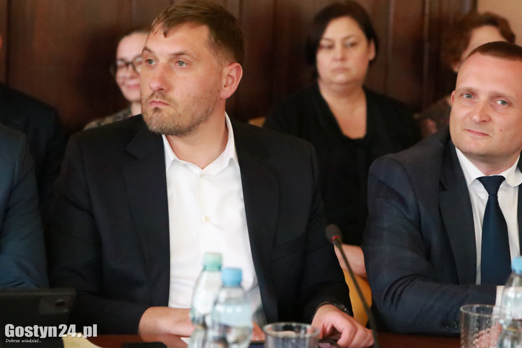 Pierwsze sesja nowej kadencji Rady Powiatu Gostyńskiego