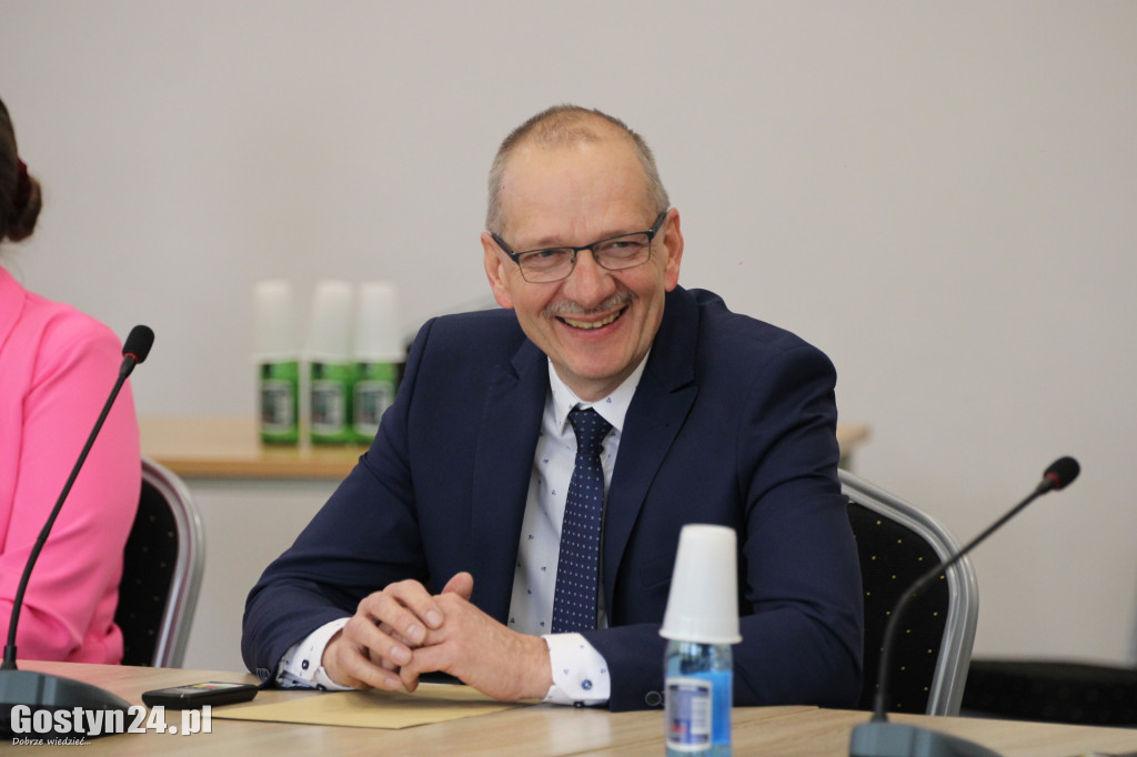 Pierwsza sesja nowej kadencji Rady Gminy Pępowo