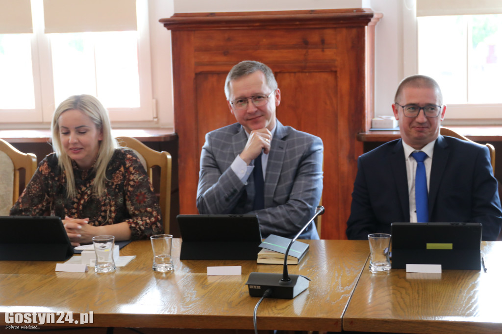 Pierwsza w nowej kadencji sesja Rady Miejskiej Gostynia