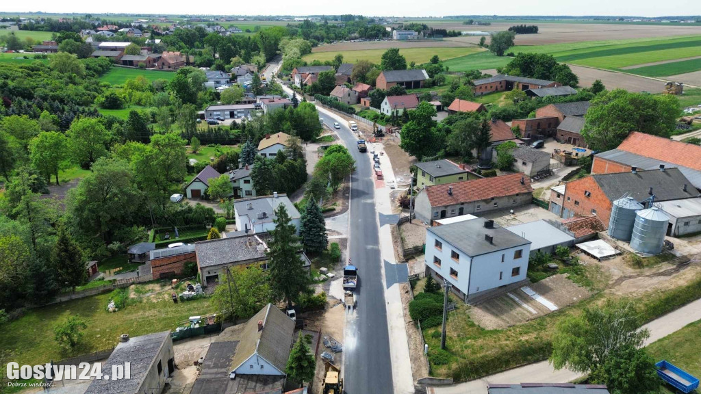 Remont drogi powiatowej w Brzeziu