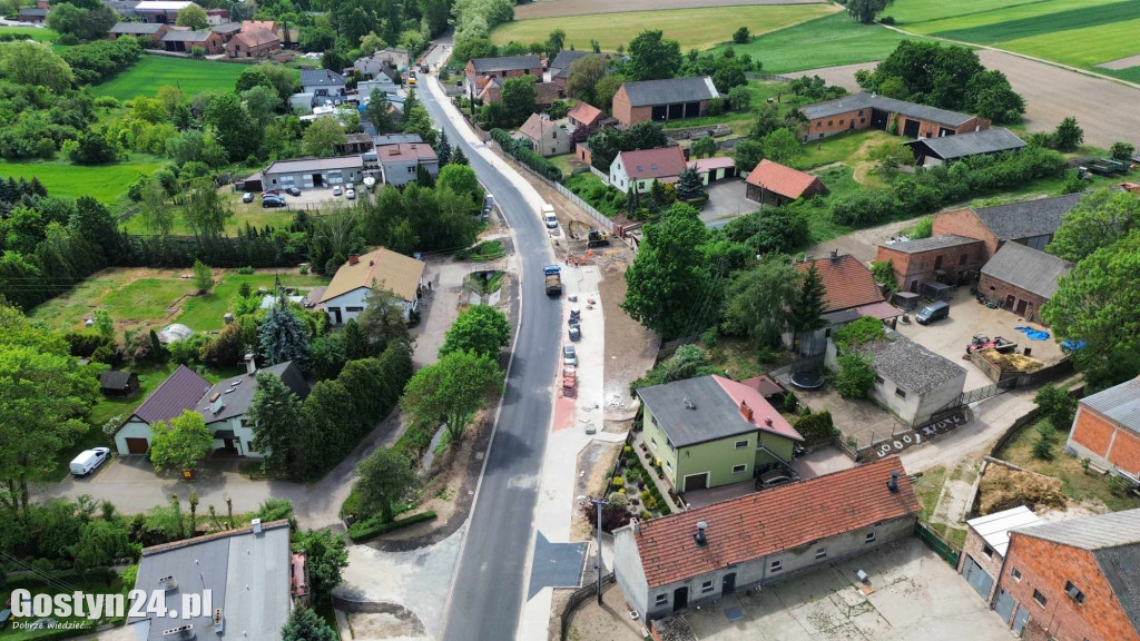 Remont drogi powiatowej w Brzeziu