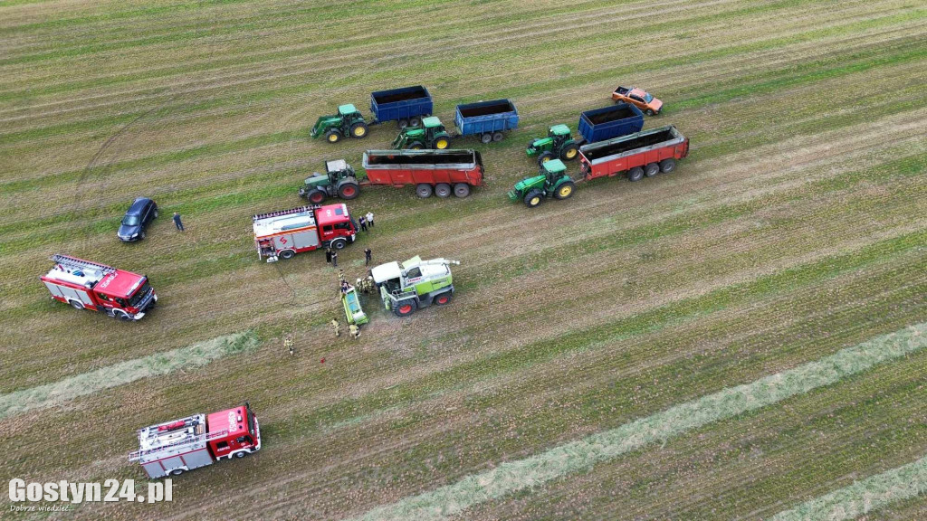 Pożar siaczkarni polowej w rejonie Jeżewa