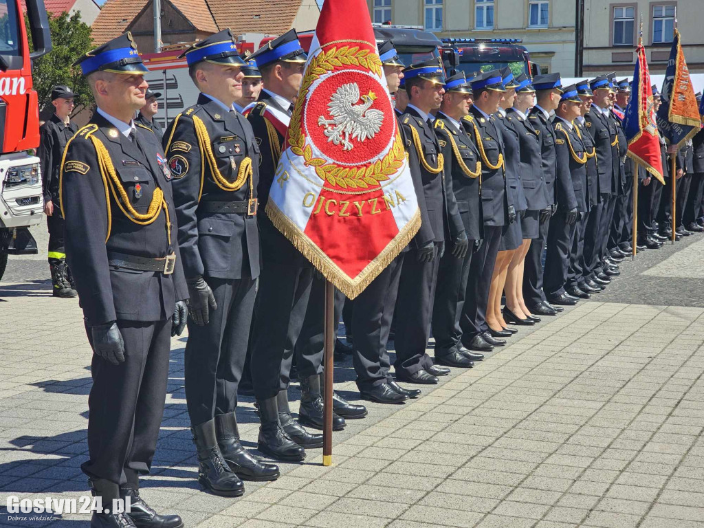 Powiatowe obchody Dnia Strażaka w Pogorzeli