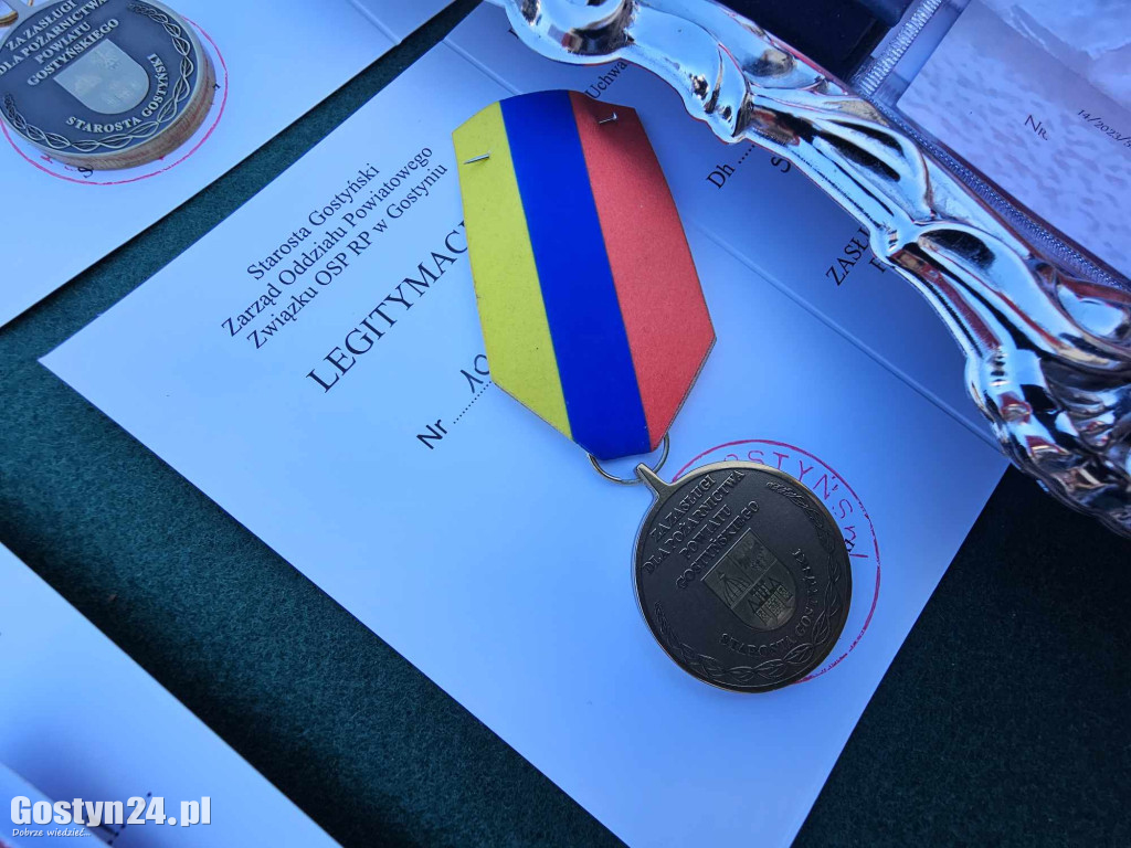 Powiatowe obchody Dnia Strażaka w Pogorzeli