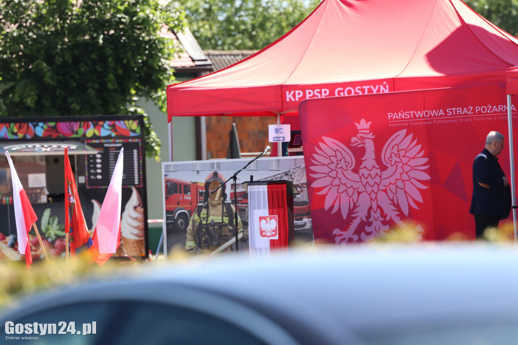 Powiatowe obchody Dnia Strażaka w Pogorzeli