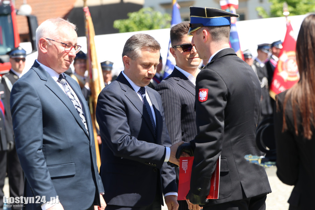 Powiatowe obchody Dnia Strażaka w Pogorzeli