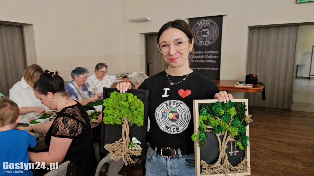 Warsztaty z wykonywania z przestrzennego obrazu z mchu
