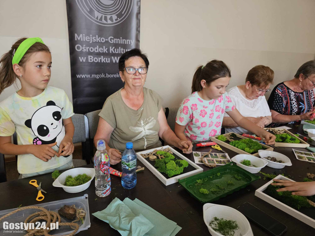 Warsztaty z wykonywania z przestrzennego obrazu z mchu