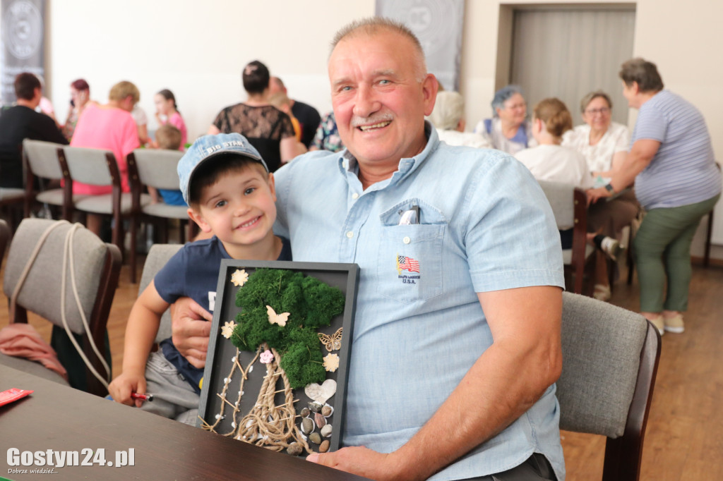 Warsztaty z wykonywania z przestrzennego obrazu z mchu